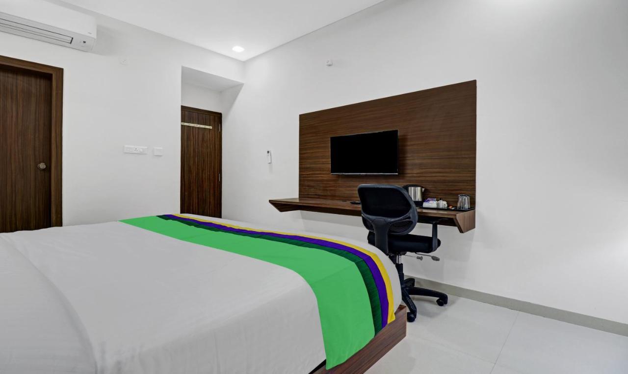 Treebo Raga Visakhapatnam Exterior foto